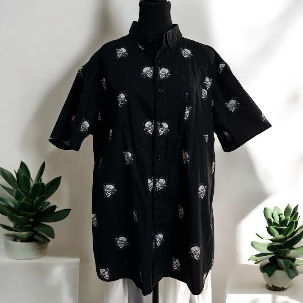 Matosurf Black Button-Up Shirt – XL